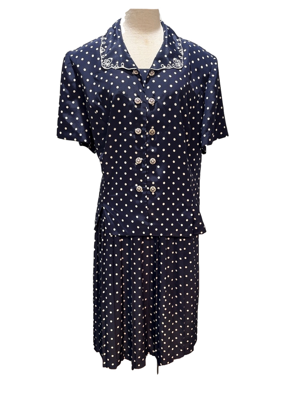 Leslie Fay Navy and White Polka Dot skirt and blouse w/ Rhinestone Accents Sz 24